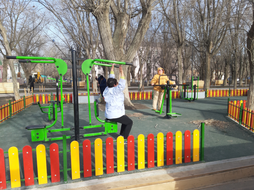 Парк «ХХ лет Октября» в Астрахани обновился