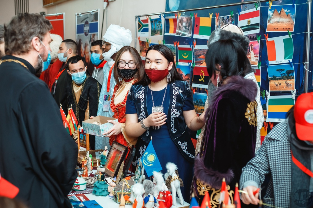 этнофестиваль АГУ этнофестиваль АГУ, астраханский госуниверситет, астраханские студенты